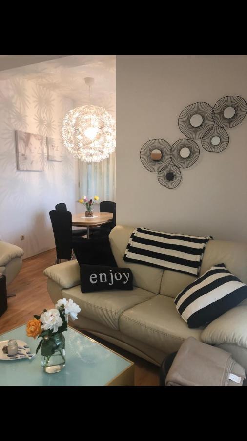 Apartment Natasa Palit Exterior photo
