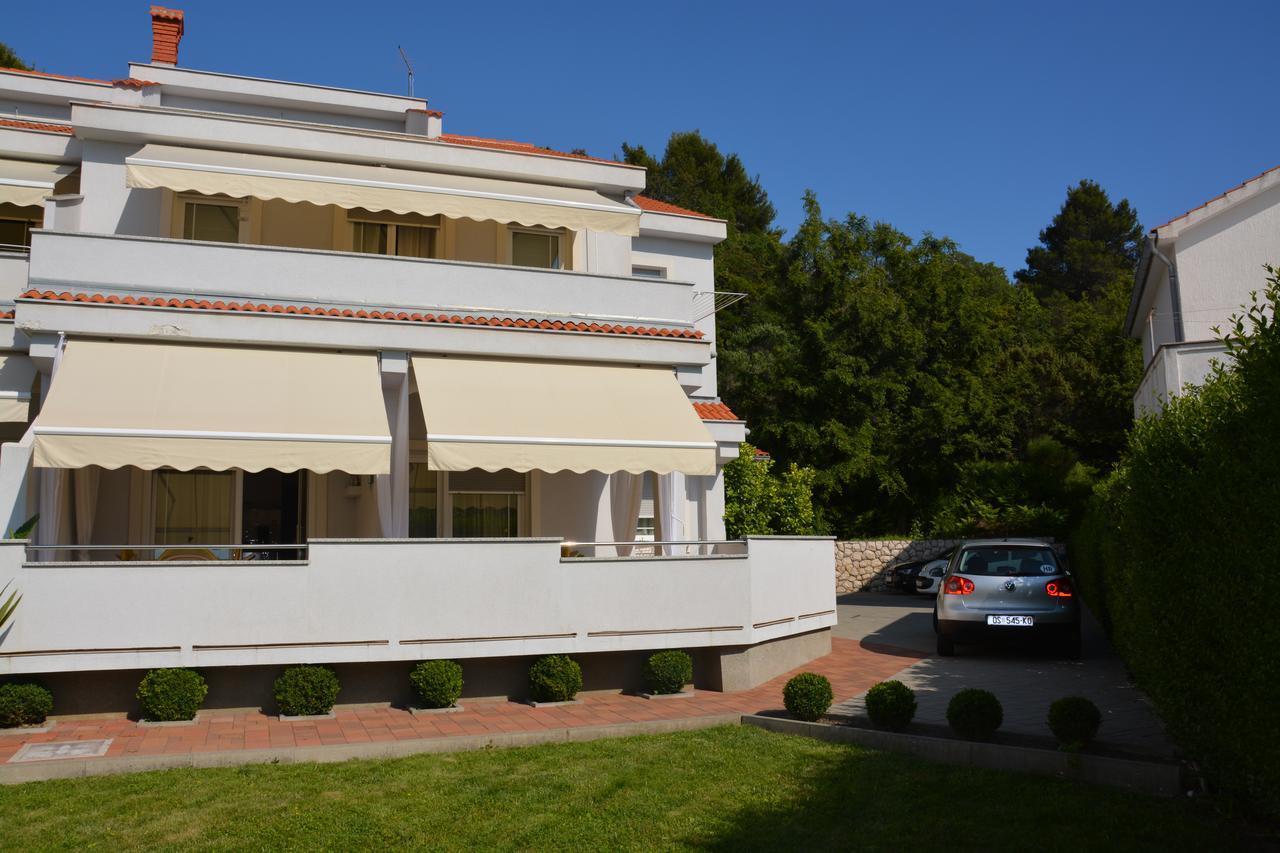 Apartment Natasa Palit Exterior photo